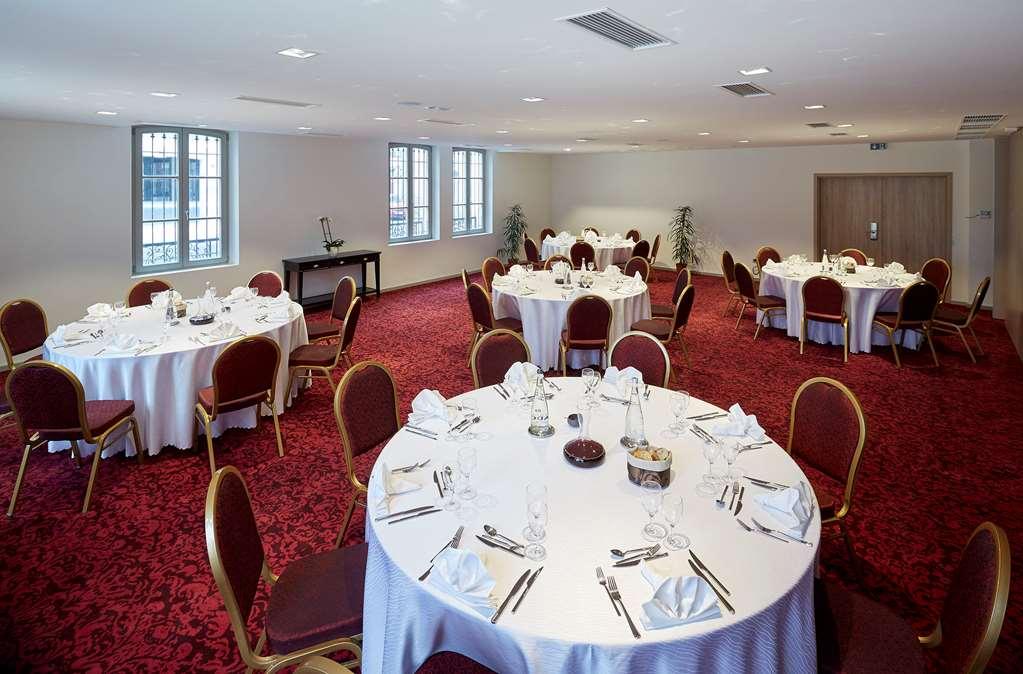 Castel Maintenon Hôtel Restaurant&Spa Restaurante foto